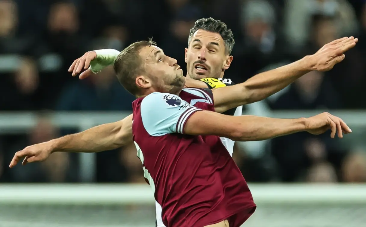 托特纳姆迎欧篮联关键赛尤文图斯关键时刻篮板制胜，这操作让人直呼：风云突变西汉姆转会期临场应变的简单介绍